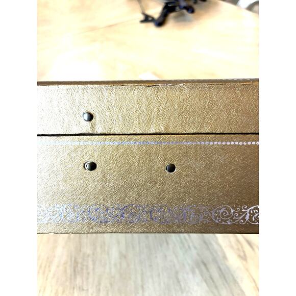 Vintage Mele & Co Jewelry 2 Tier Box Gold Tone Yellow Inside 1950s - Picture 15 of 16